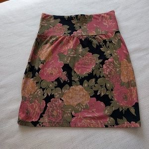 Talula floral bodycon skirt